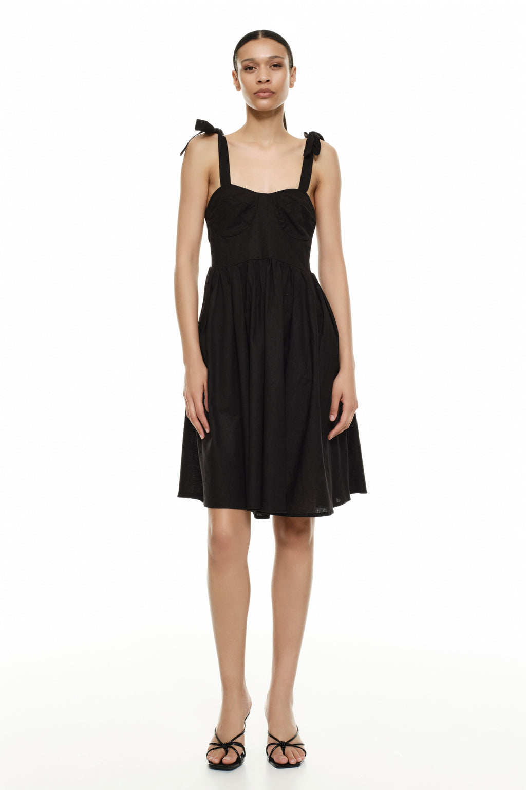 Vestido skater laçada